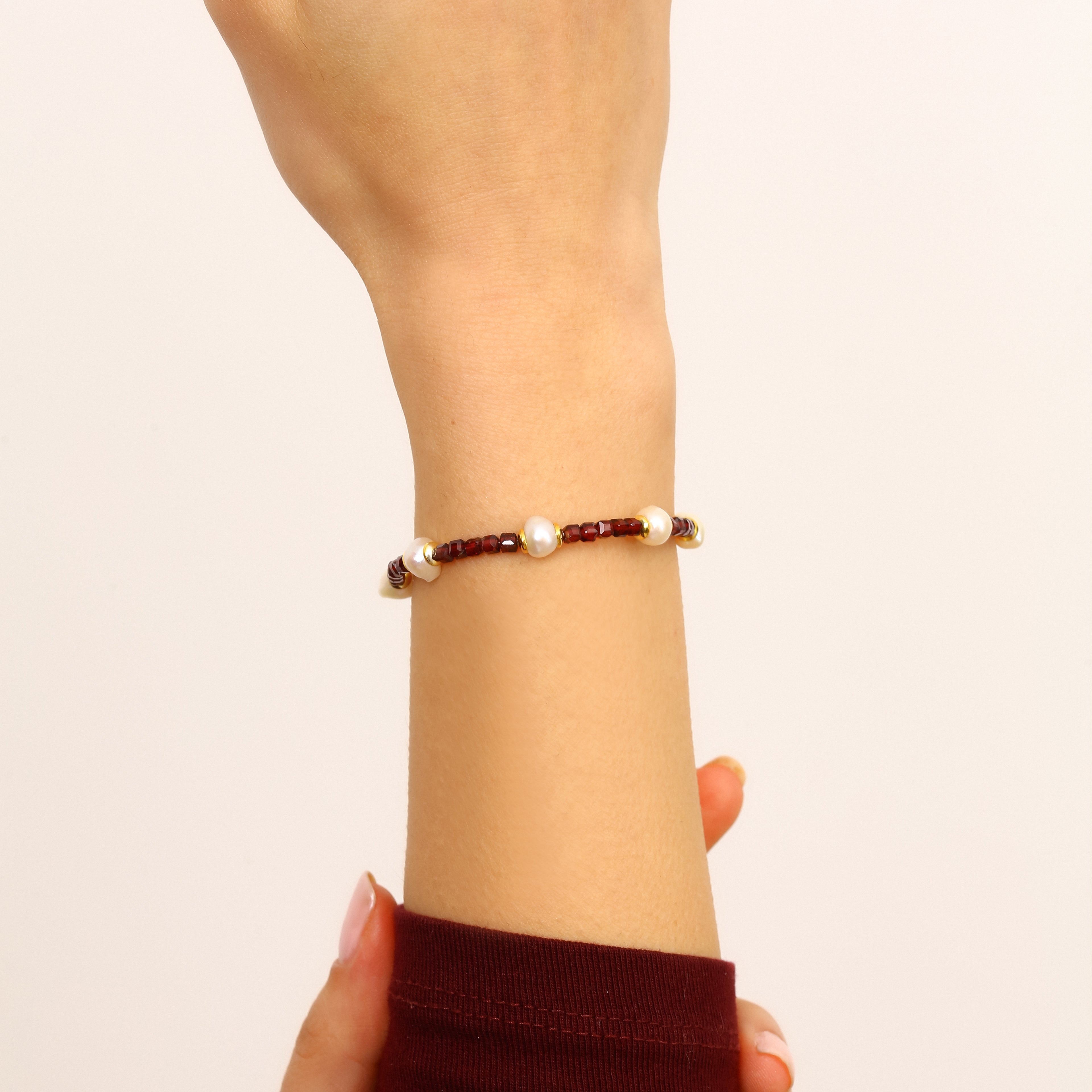 18K Gold Vermeil Garnet & İnci Bileklik - 925 Ayar Gümüş El İşçiliği