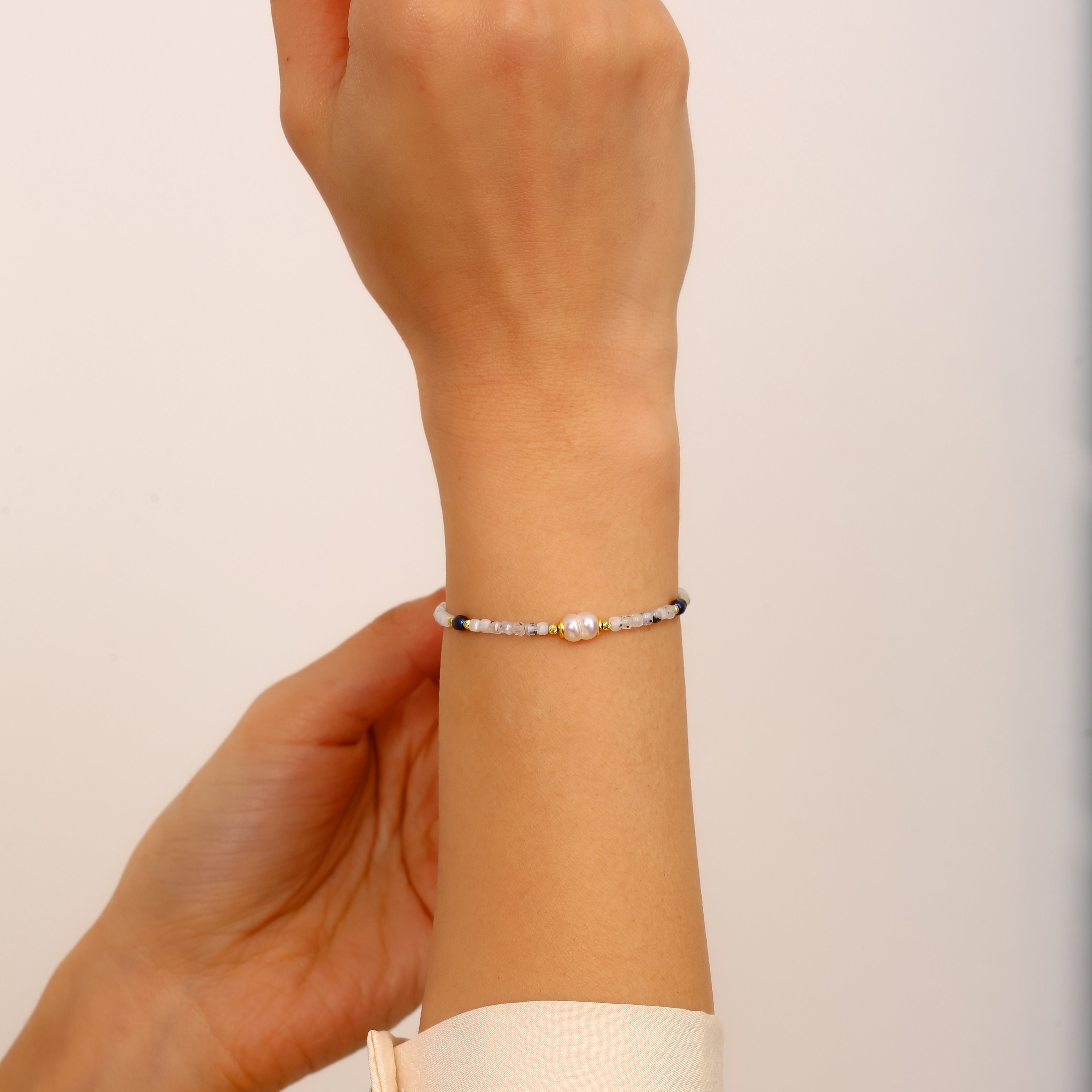 925 Ayar Gümüş 18 Ayar Altın Kaplama Turmalinli Kuvars ve İnci Bileklik