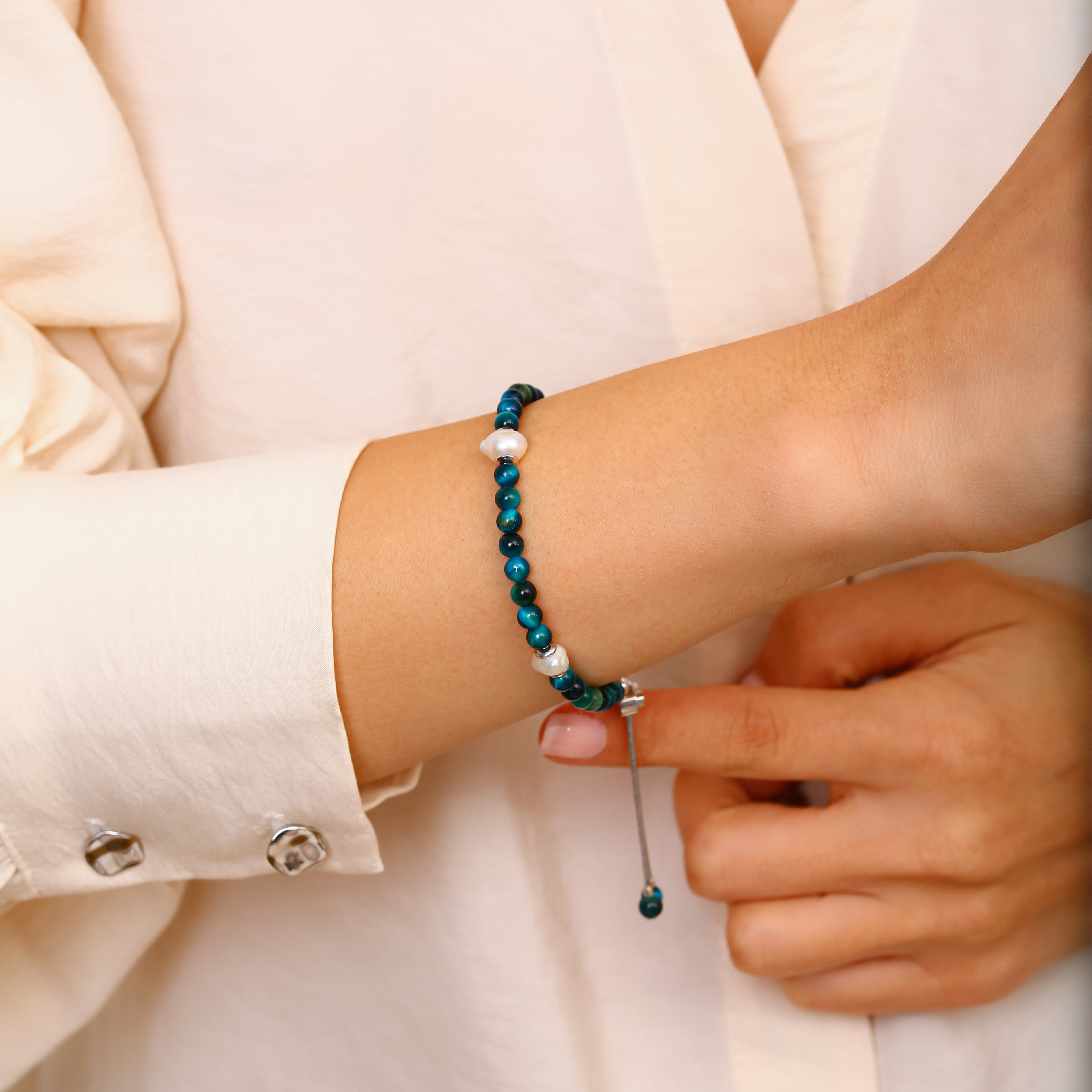 925 Ayar Gümüş Mavi Kaplan Gözü ve Barok İnci Bileklik - Ayarlanabilir Unisex Tasarım