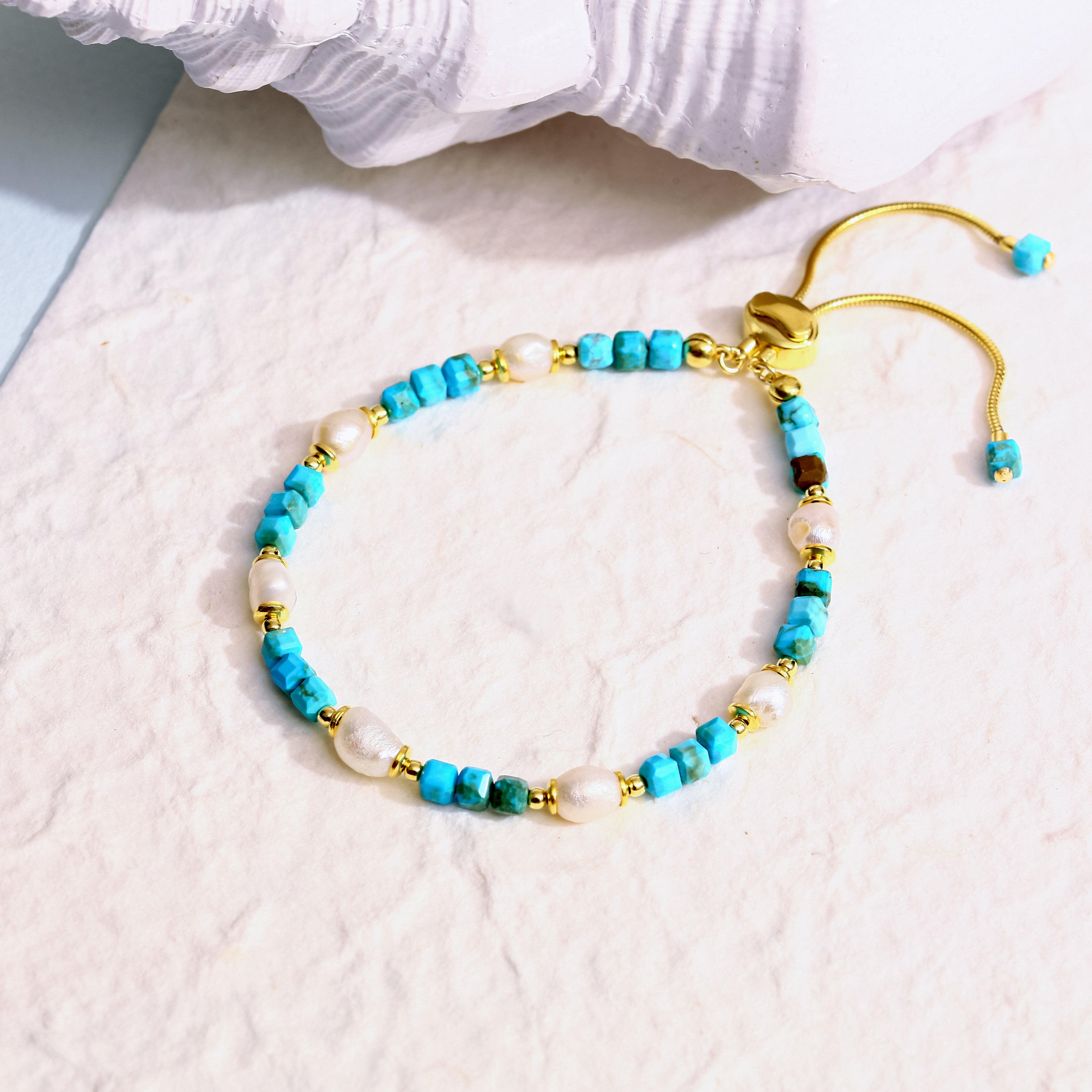 El Yapımı Turkuaz ve İnci Bileklik - 18 Ayar Altın Kaplama 925 Ayar Gümüş