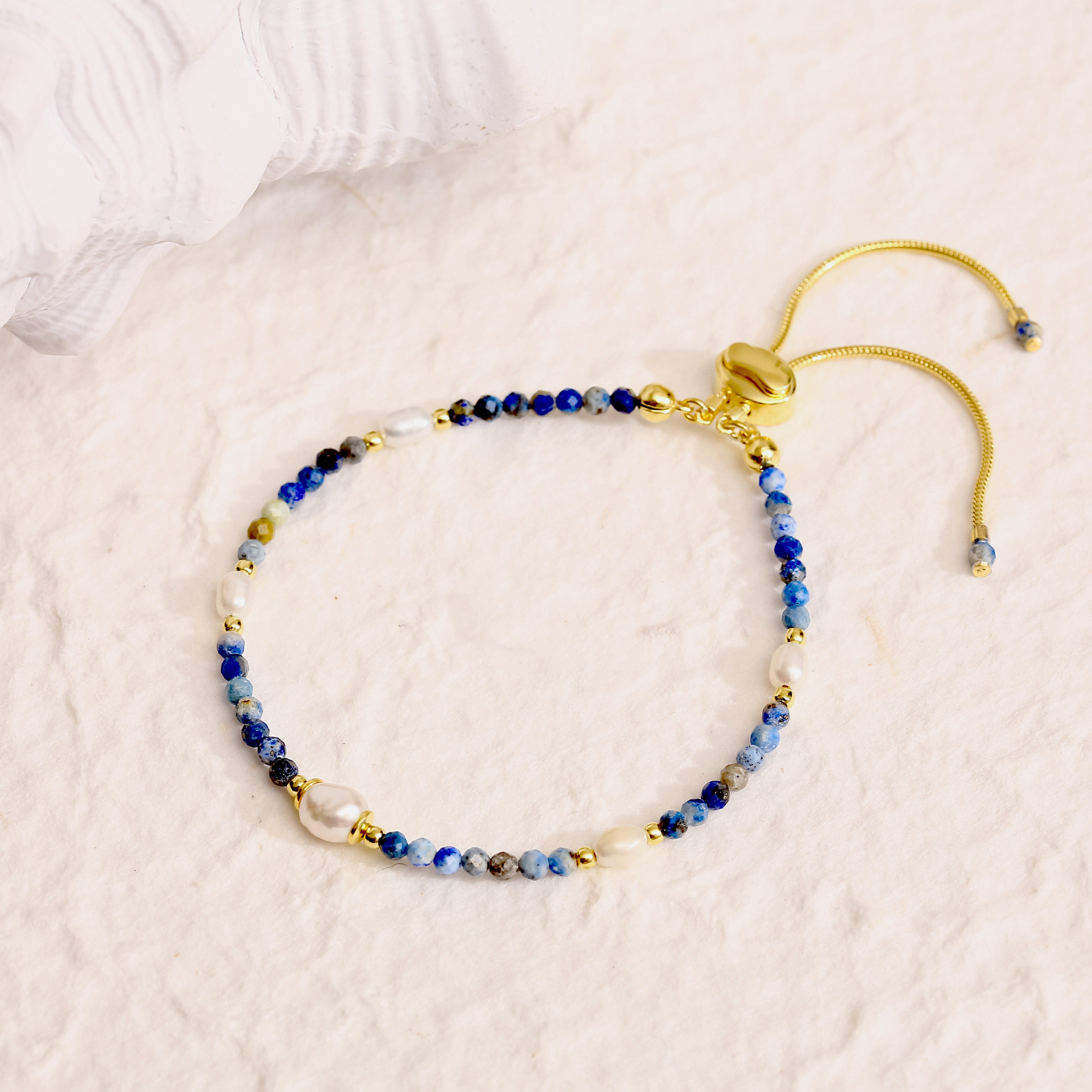 Sodalit ve İnci Detaylı El Yapımı Gümüş Bileklik - 18K Gold Vermeil Tasarım