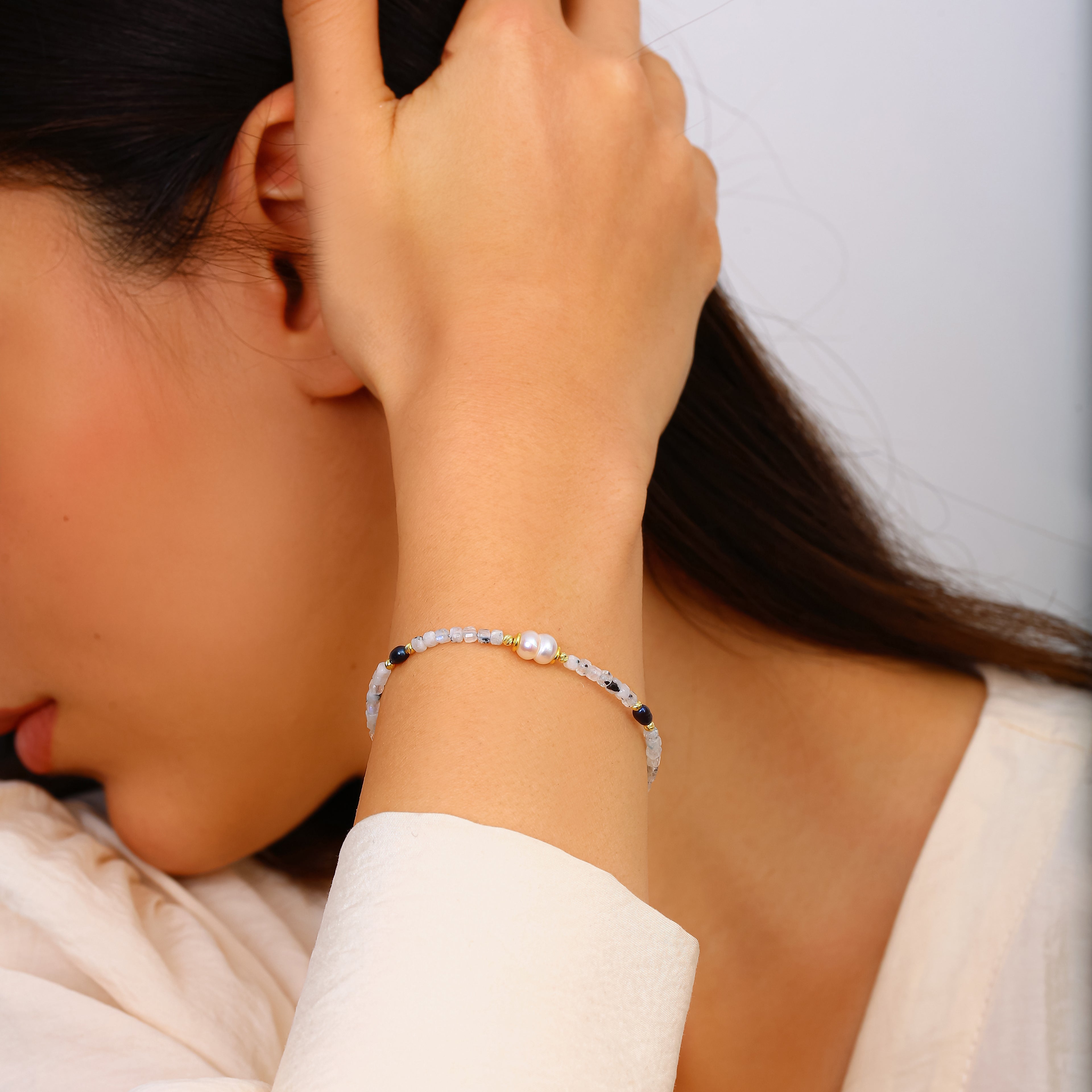 925 Ayar Gümüş 18 Ayar Altın Kaplama Turmalinli Kuvars ve İnci Bileklik