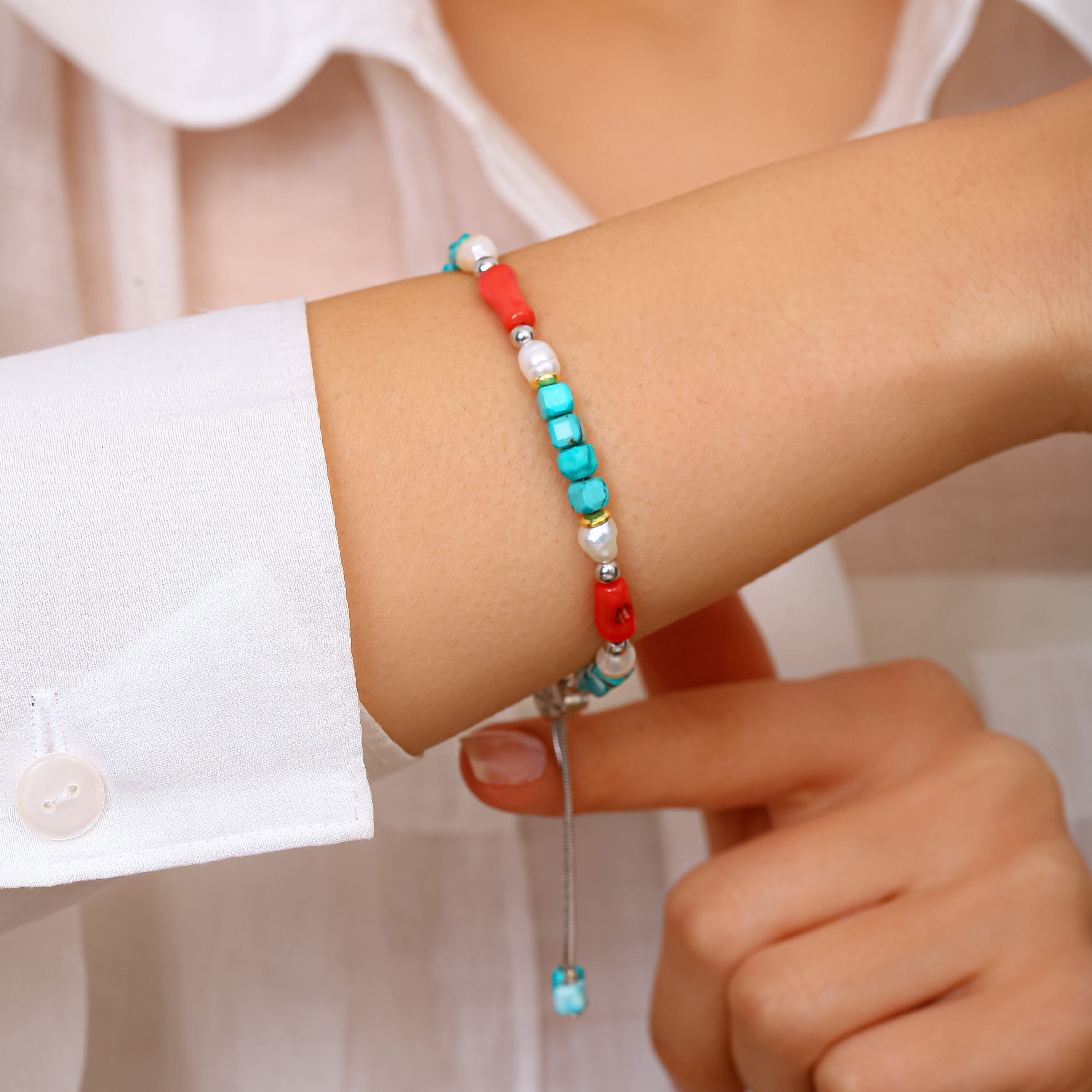 925 Ayar Gümüş Turkuaz, Mercan ve İnci Bileklik - Rodyum Kaplama, Ayarlanabilir