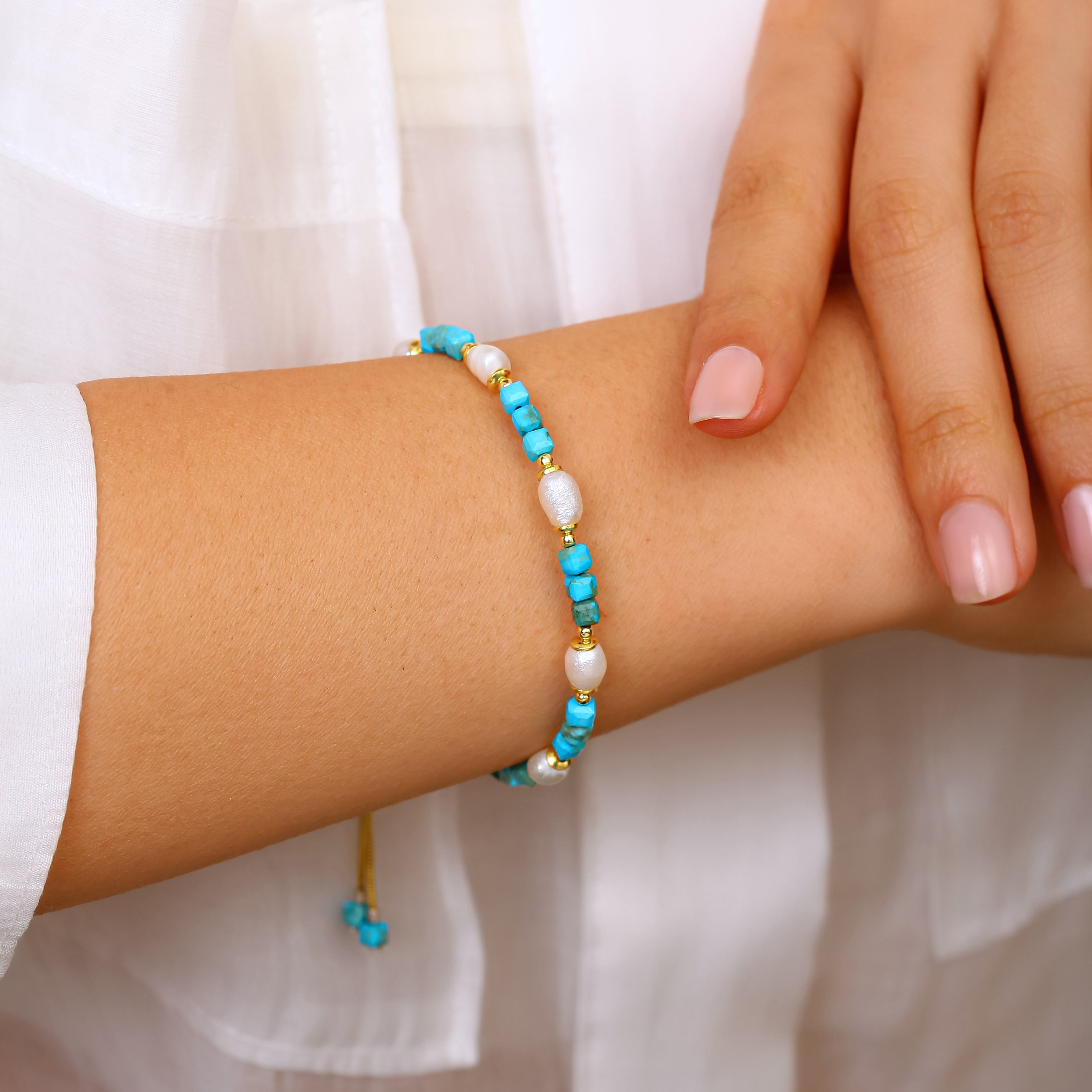 El Yapımı Turkuaz ve İnci Bileklik - 18 Ayar Altın Kaplama 925 Ayar Gümüş