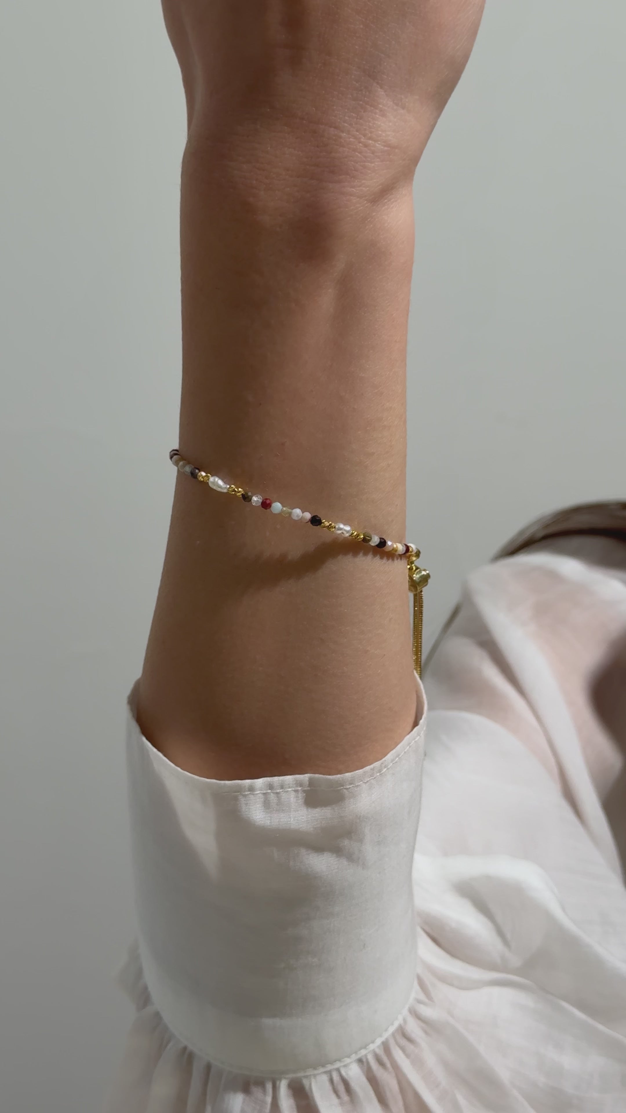 18K Gold Vermeil Doğal Taşlı İnci Bileklik - 925 Ayar Gümüş El İşçiliği